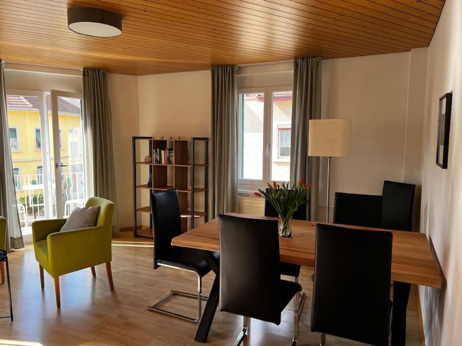 Charmante Und Zentrale Wohnung Am Weiherpark Arbon Bagian luar foto