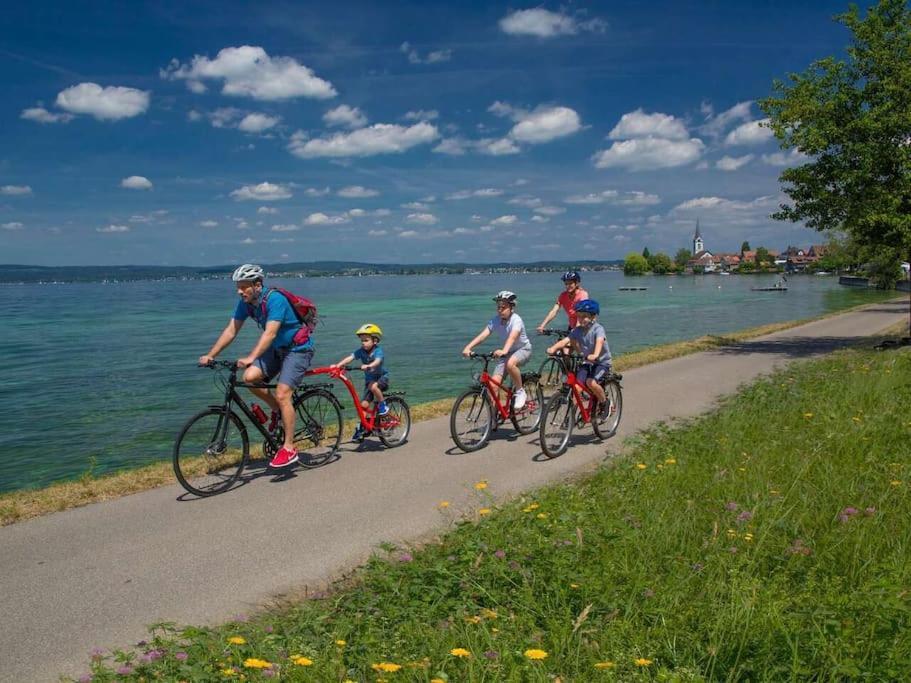 Charmante Und Zentrale Wohnung Am Weiherpark Arbon Bagian luar foto